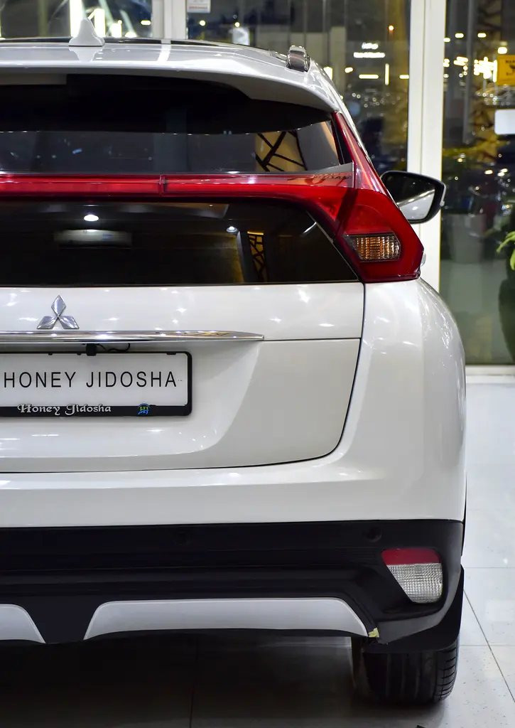 AED 852 EMi at 0% DP | Mitsubishi Eclipse Cross ( 2019 Model ) in White Color GCC Specs - Image 9