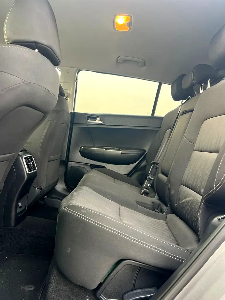 2019 Kia  Sportage Fe
Mioption-Rear Camara -2.4L-V4- - Image 15