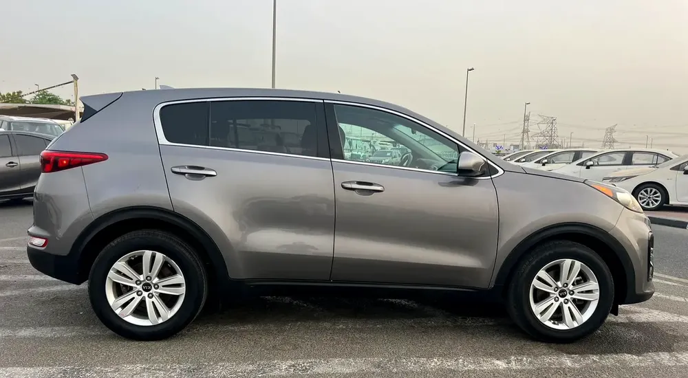 2019 Kia  Sportage Fe
Mioption-Rear Camara -2.4L-V4- - Image 4