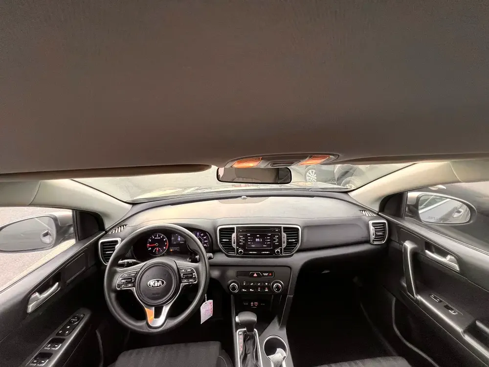 2019 Kia  Sportage Fe
Mioption-Rear Camara -2.4L-V4- - Image 9