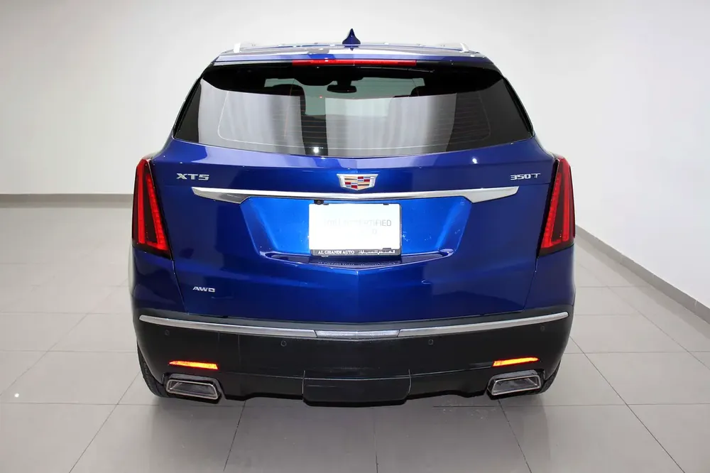 Pristine 2023 Cadillac XT5 Luxury AWD | GCC Specs | Low Mileage - Image 4