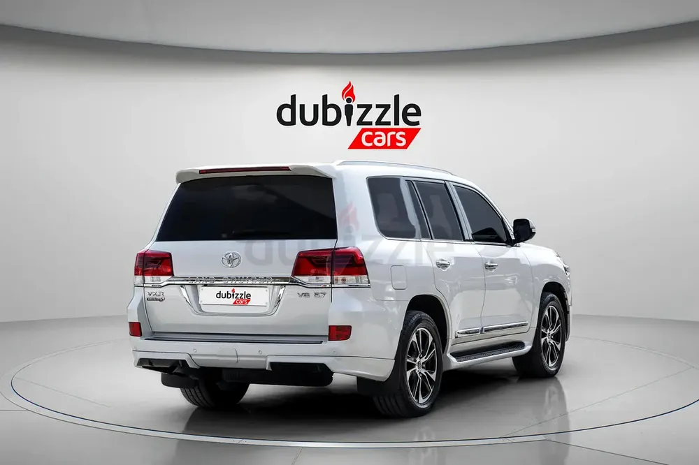 AED 3784/month | 2021 Toyota Land Cruiser  | GCC Specs | Ref#421709 - Image 6