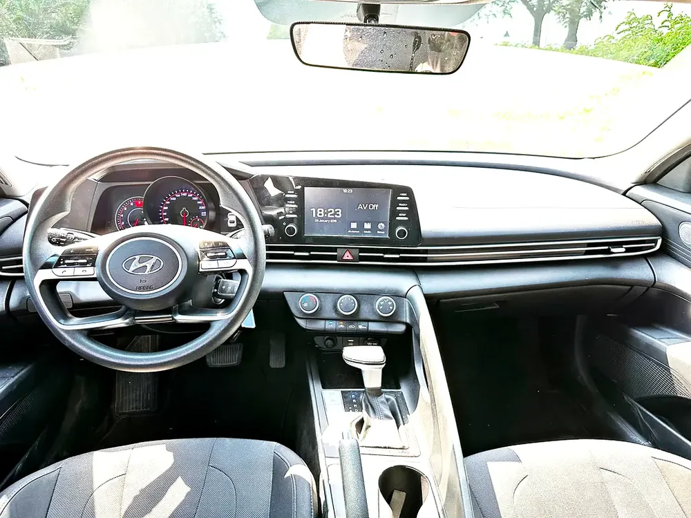 DRIVE AWAY in a 2022 Hyundai Elantra – ZERO DOWN! 
 Only 1,060 AED/Month | GCC Specs | - Image 11