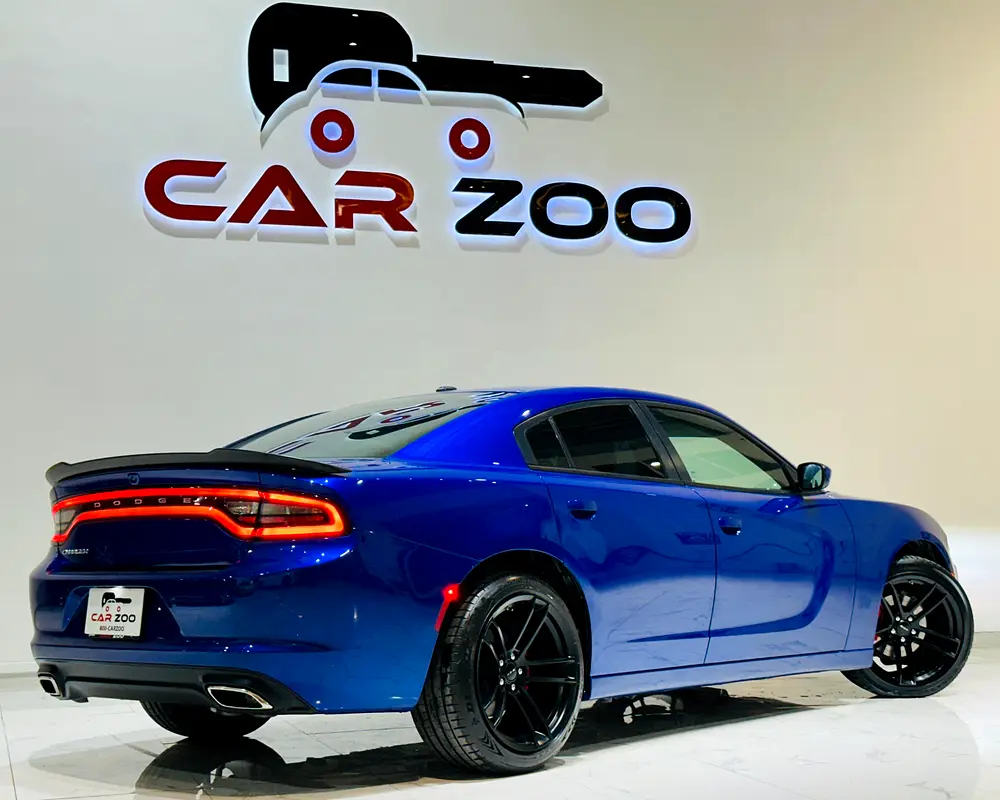 Dodge Charger 2022/SXT/Warranty/3.6L V6 - Image 4