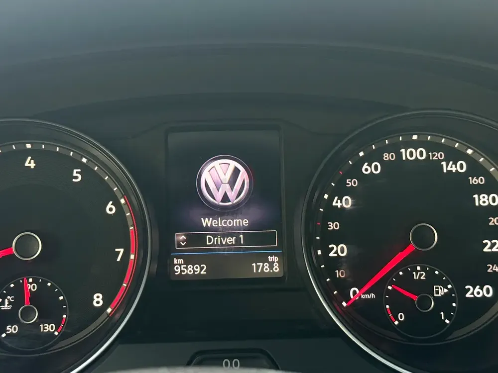 2019 Volkswagen Teramont S | GCC Specs | Well Maintained - Image 10