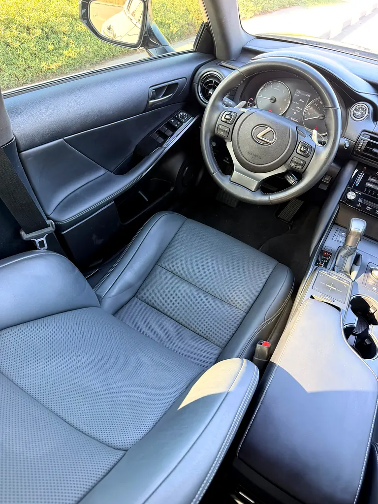 2024 Lexus IS 300 - Pristine Condition - WELL MAINTAINED - Image 13
