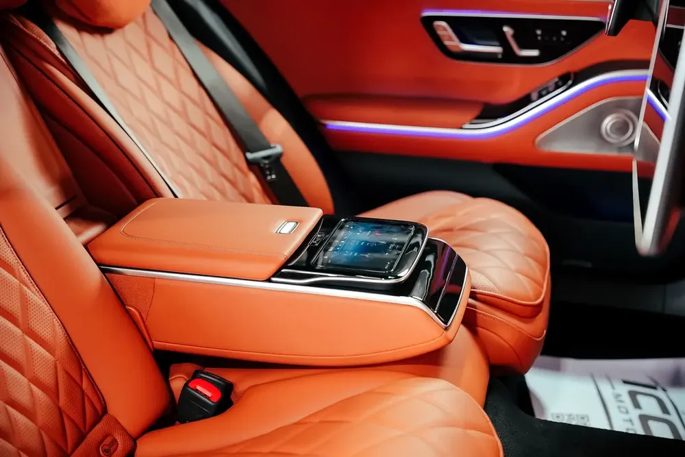 2024 Mercedes-Benz S 500 4Matic | GCC Specs | Brand New Luxury - Image 12