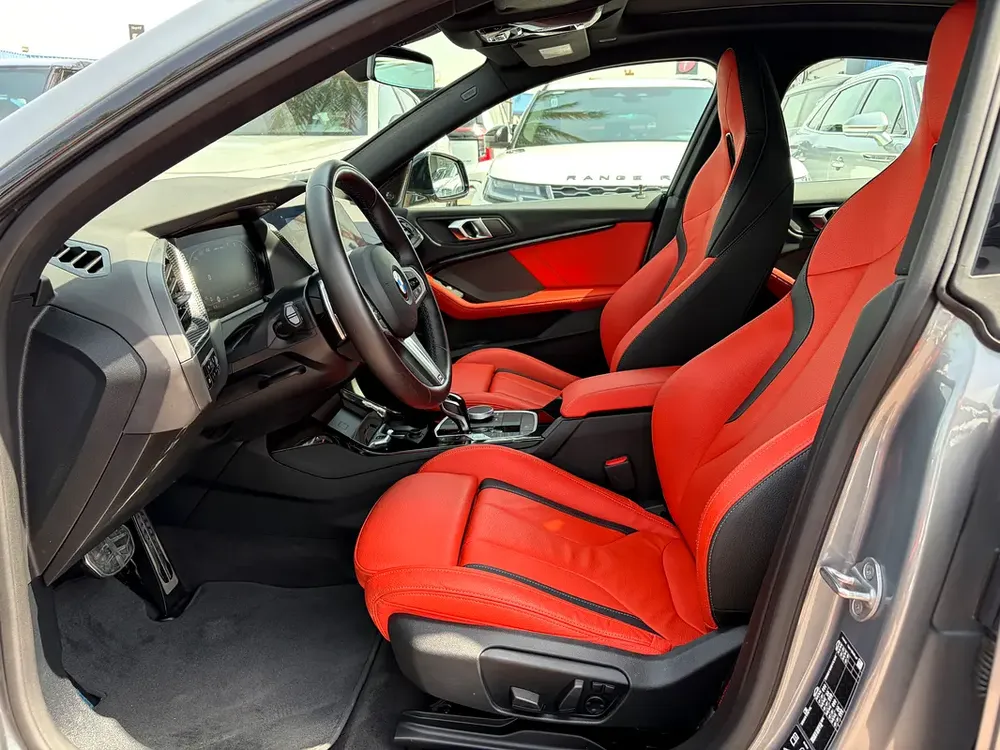 2024 BMW 2-Series M235i xDrive - GCC Specs - Like New! - Image 7