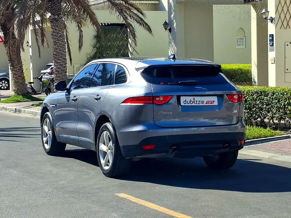 AED 1292/month | 2020 Jaguar F-Pace  | GCC Specs | Ref#469279 - Image 7