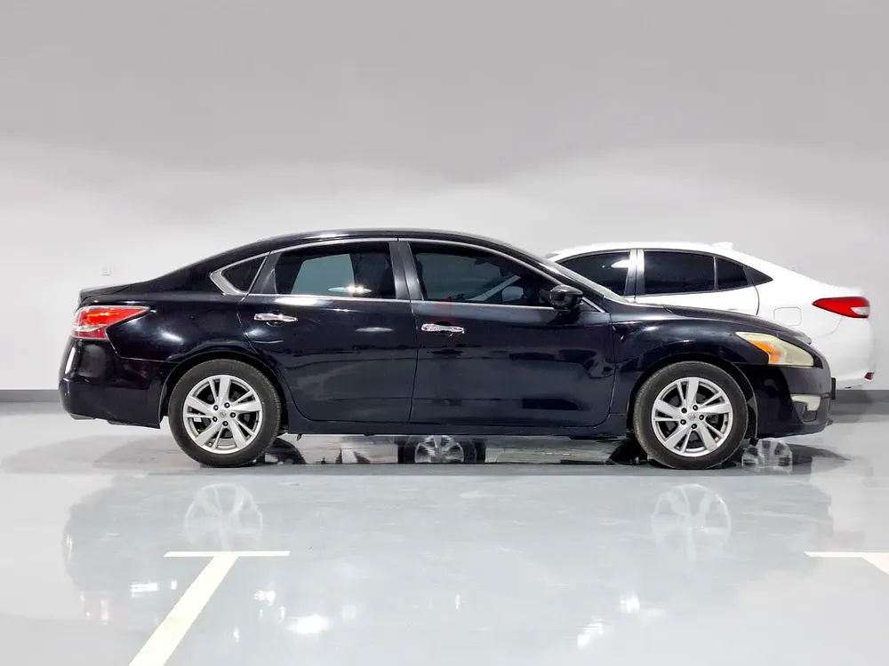 Inspected Car | 2014 Nissan Altima  | GCC Specs | Ref#447639 - Image 4