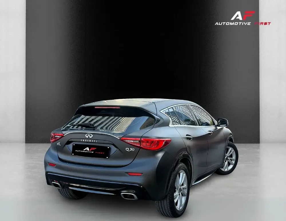1 Year Warranty | 2017 Infiniti Q30 Premium | GCC - Image 11