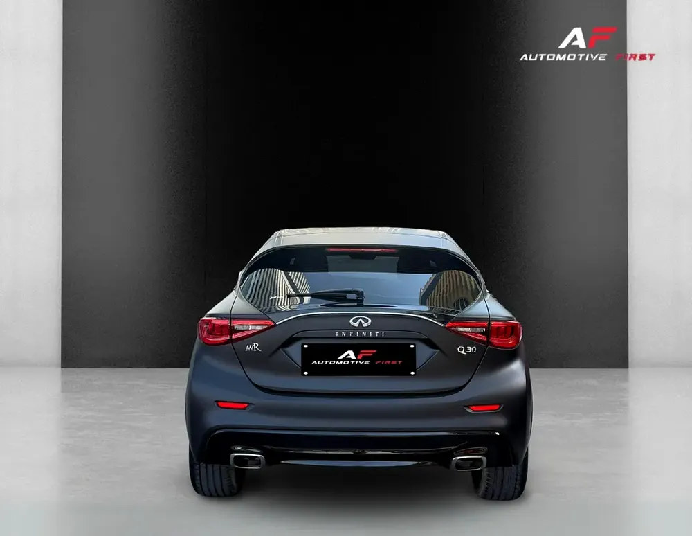 1 Year Warranty | 2017 Infiniti Q30 Premium | GCC - Image 13