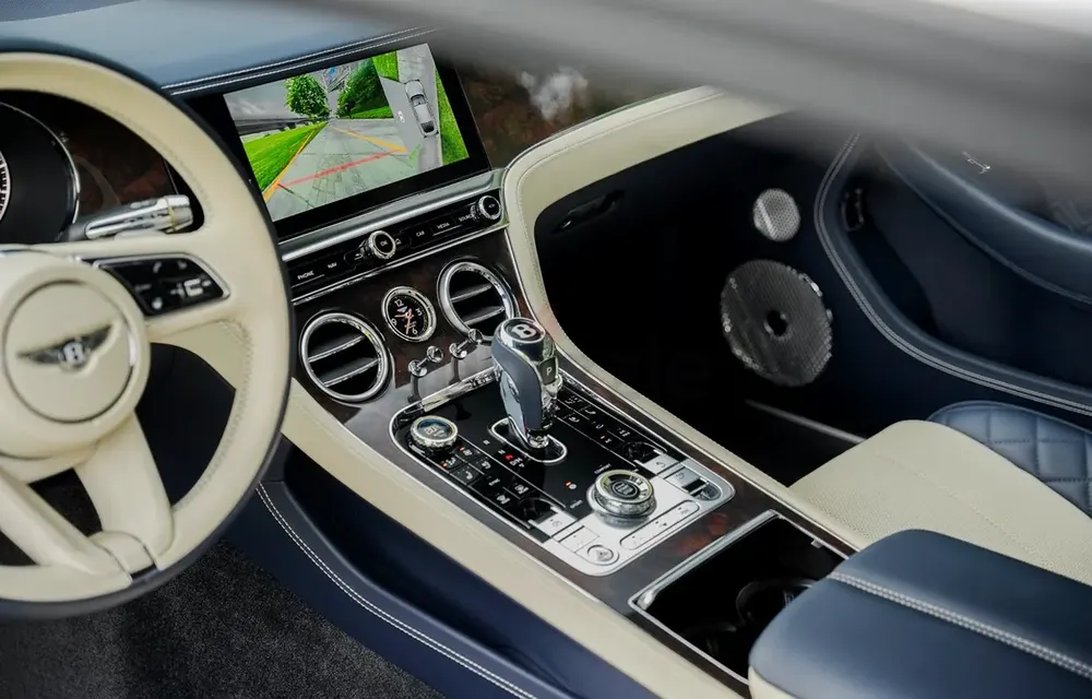 New Condition | Bentley Continental GT W12  Luxury and Sporty Grand Tourer - Image 4