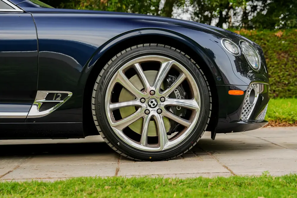 New Condition | Bentley Continental GT W12  Luxury and Sporty Grand Tourer - Image 7