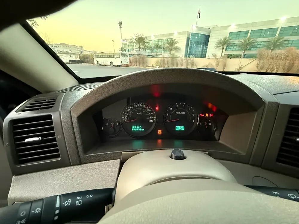 Jeep grand Cherokee limited - Image 8