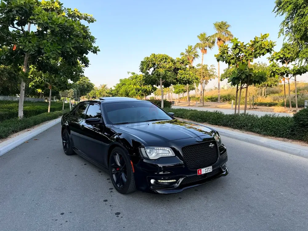 2023 Chrysler 300C SRT8 6.4 Limited Edition - Image 11
