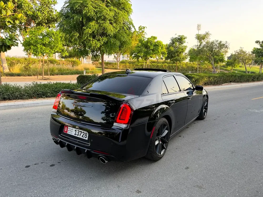 2023 Chrysler 300C SRT8 6.4 Limited Edition - Image 15
