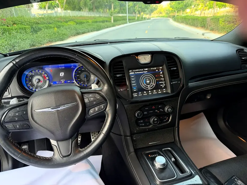 2023 Chrysler 300C SRT8 6.4 Limited Edition - Image 17