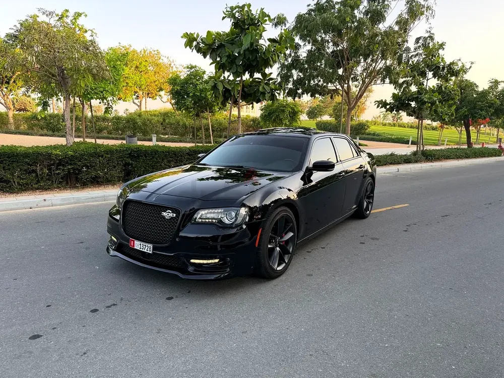 2023 Chrysler 300C SRT8 6.4 Limited Edition - Image 6