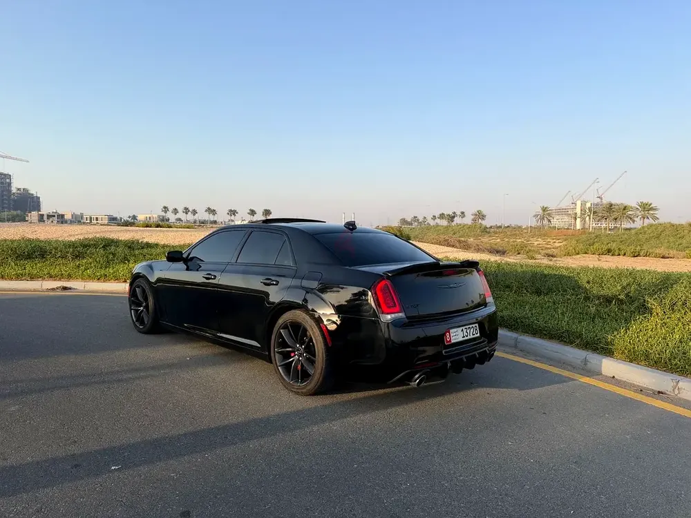 2023 Chrysler 300C SRT8 6.4 Limited Edition - Image 8