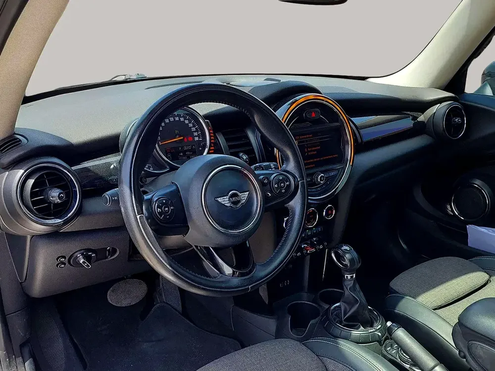 Inspected Car | 2016 MINI Cooper  | GCC Specs | Ref#473469 - Image 10