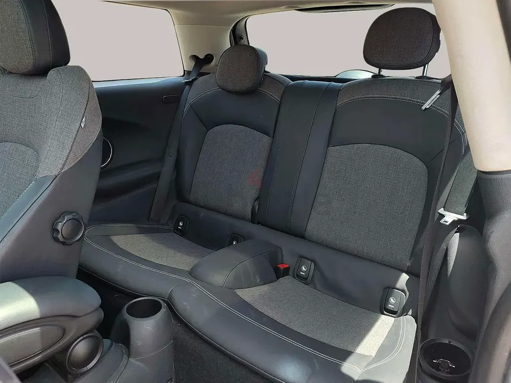 Inspected Car | 2016 MINI Cooper  | GCC Specs | Ref#473469 - Image 13
