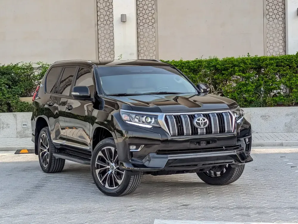 TOYOTA PRADO 2023 GCC V4 2.7L ACCIDENT FREE LOW MILEAGE IN EXCELLENT CONDITION - Image 20