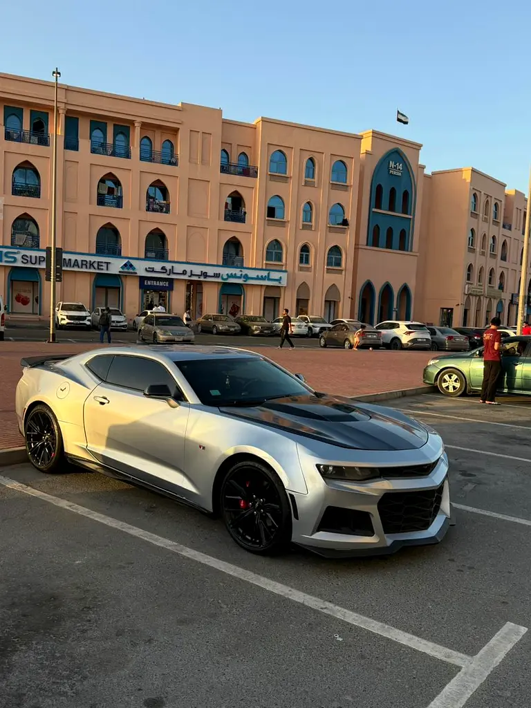 2017 Chevrolet Camaro 1LT - Sporty Performance - American Specs Lady Driven - Image 4