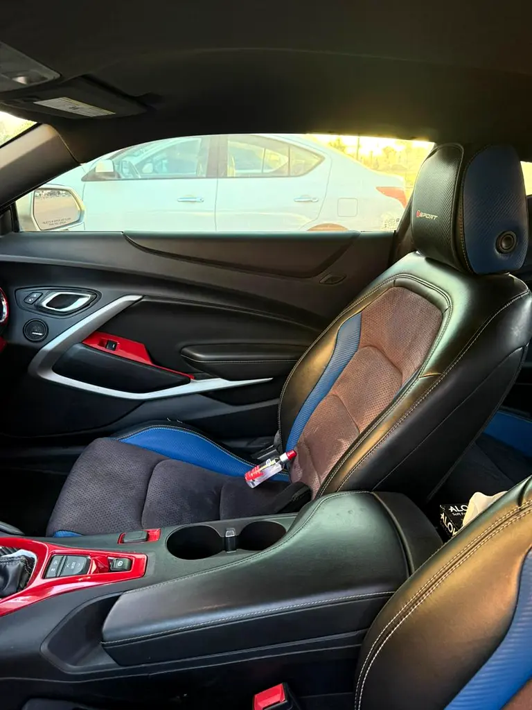 2017 Chevrolet Camaro 1LT - Sporty Performance - American Specs Lady Driven - Image 9