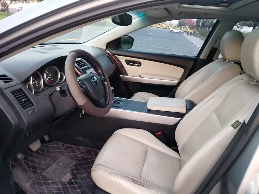 MAZDA CX-9 2014 . GCC . FULL OPTION. - Image 13