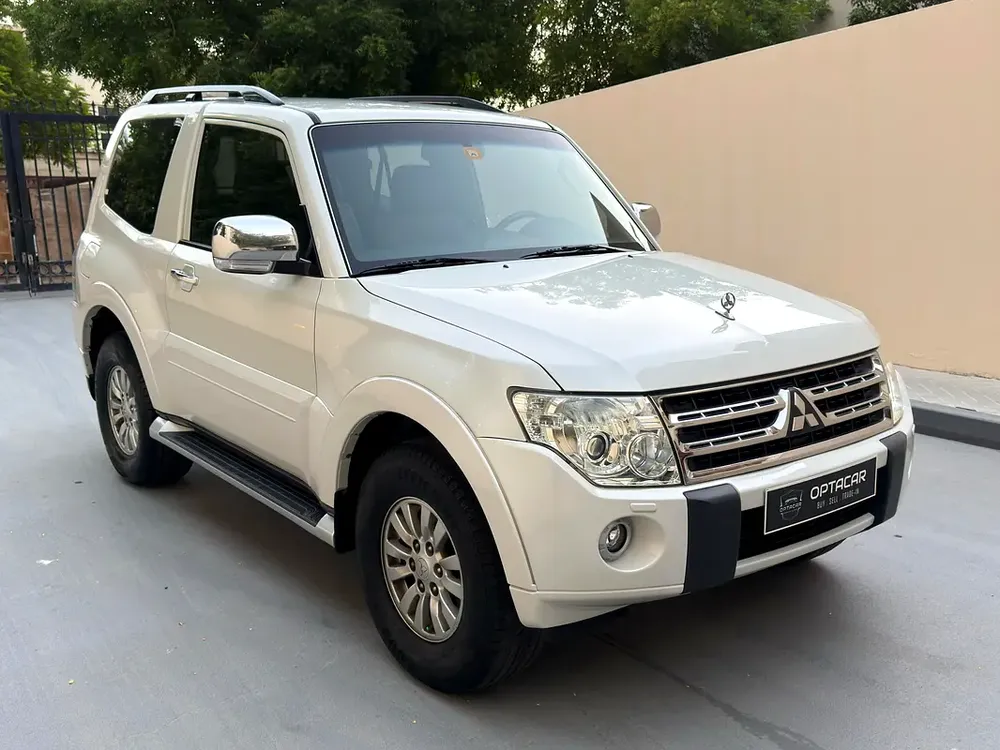 GULF SPECS 2011 MITSUBISHI PAJERO GLS SWB 2-DOOR 3.5LITRE V6 4WD - Image 4
