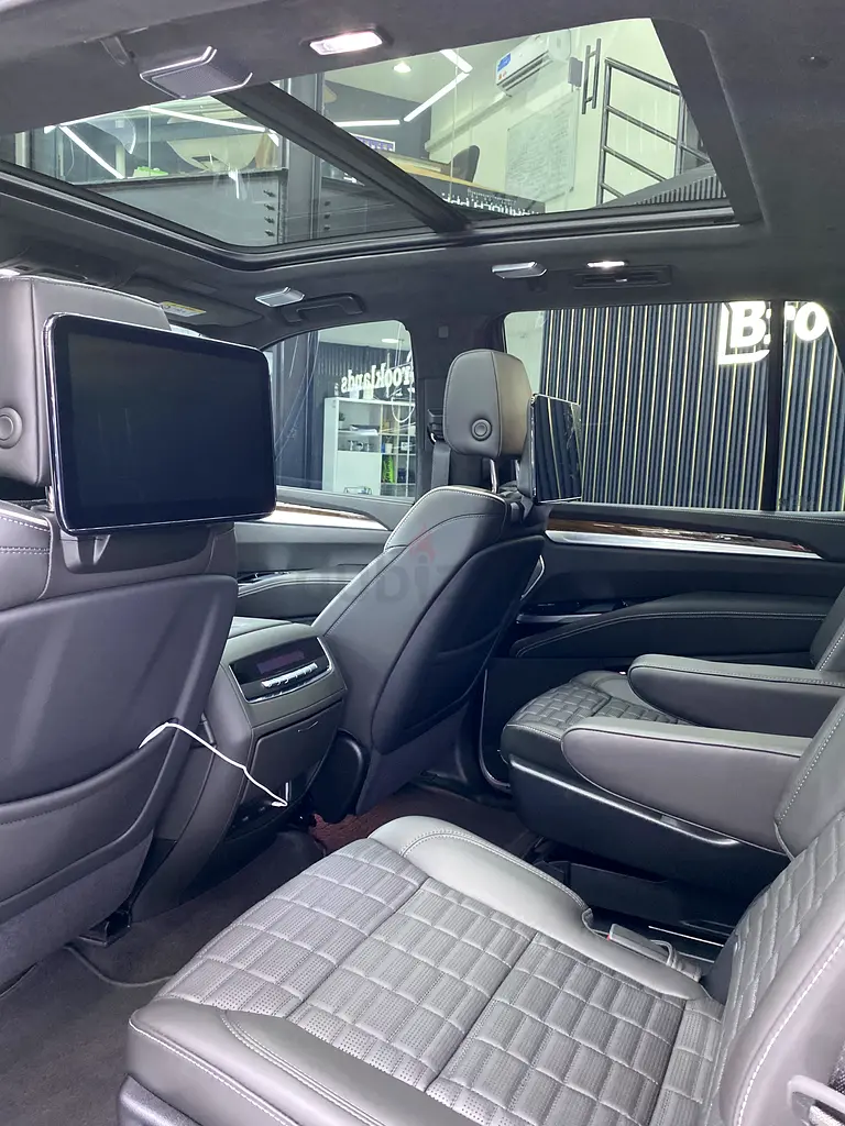 Cadillac Escalade 2025 Sport Platinum Black Edition | Full PPF - Image 8