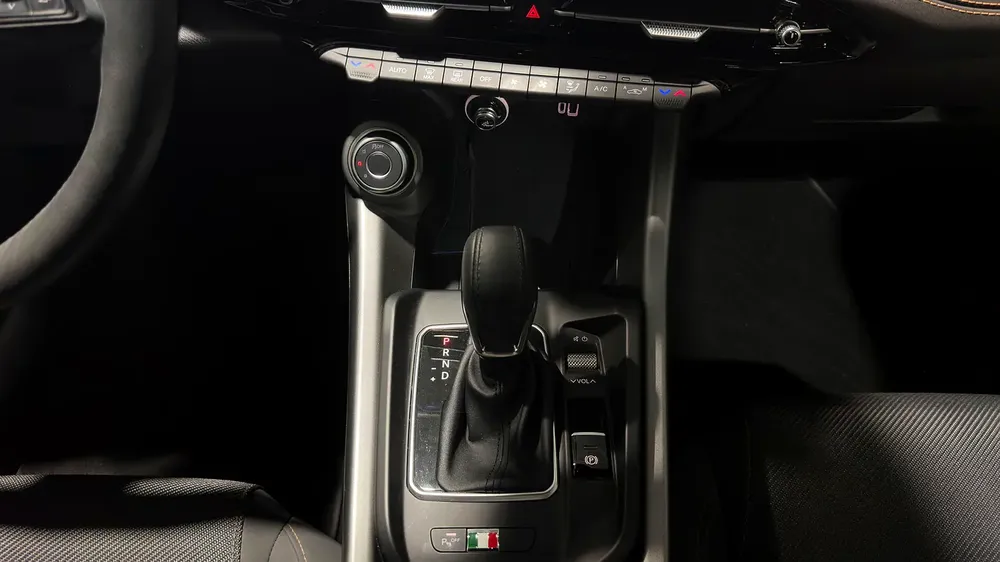 AED 1,838 / Month | Alfa Romeo | Tonale Ti | 2024 | Warranty and Service | Service History - Image 16
