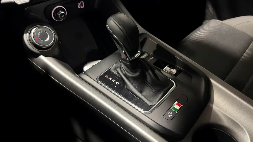 AED 1,838 / Month | Alfa Romeo | Tonale Ti | 2024 | Warranty and Service | Service History - Image 17