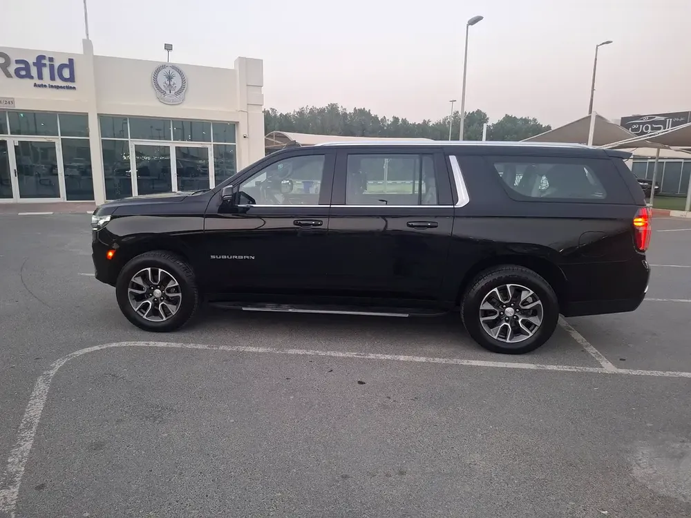 2021 Chevrolet Tahoe LT (( Long )) Full Option | GCC Specs | Low Mileage - Image 6