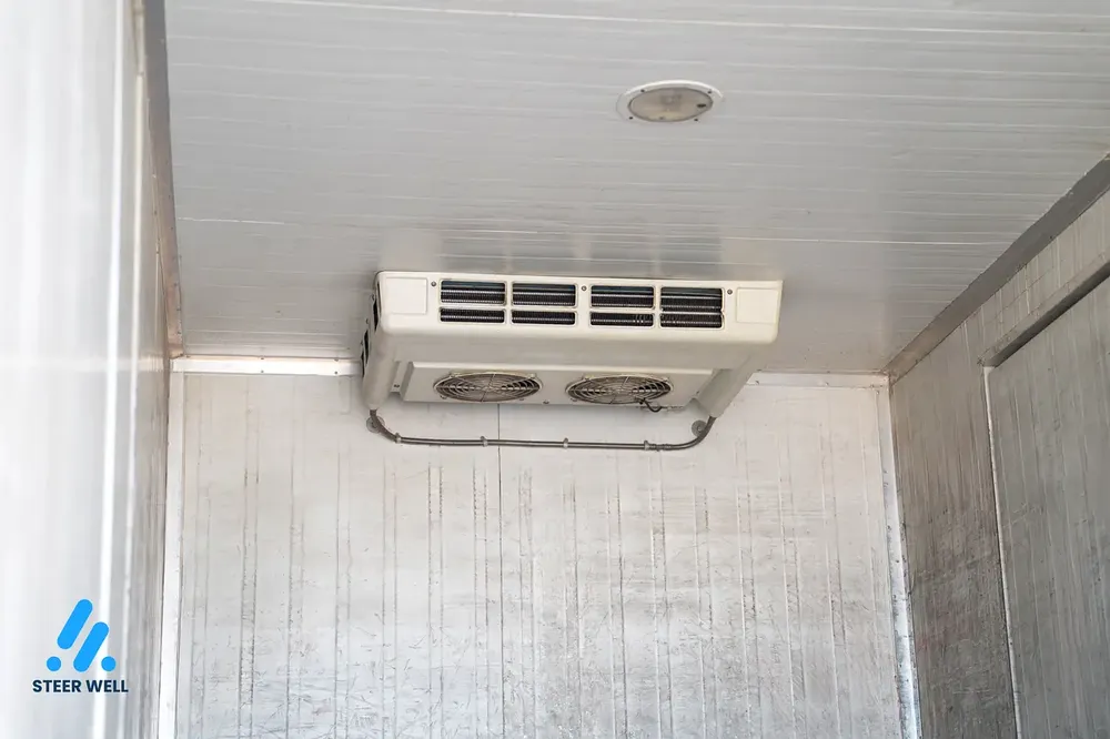 2021 Mitsubishi Canter  Chiller Box 3.0L Diesel– GCC Specs – Perfect Condition! - Image 16