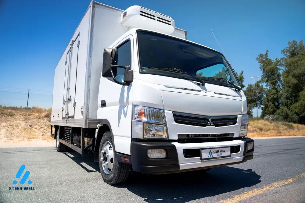 2021 Mitsubishi Canter  Chiller Box 3.0L Diesel– GCC Specs – Perfect Condition! - Image 18