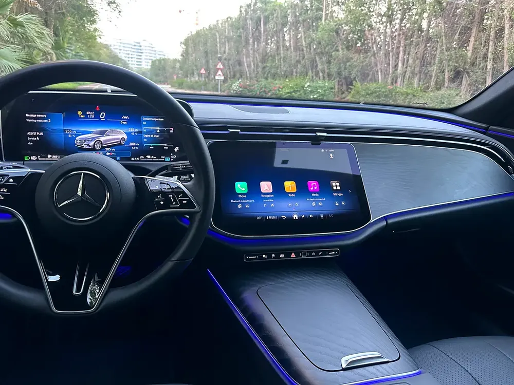 2025 Mercedes-Benz E 300 | Plug-in Hybrid | 2.0L Inline-4 | 313 HP | Excellent Condition - Image 16