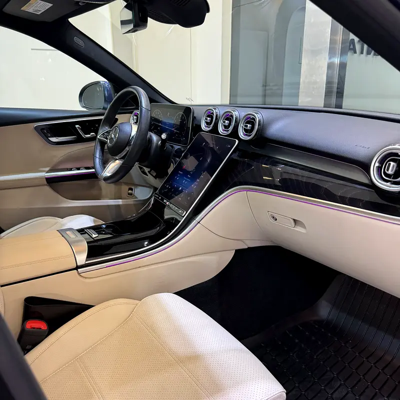 MERCEDES BENZ C300 / 2024 / AMERICAN / LOW MILEAGE - Image 9