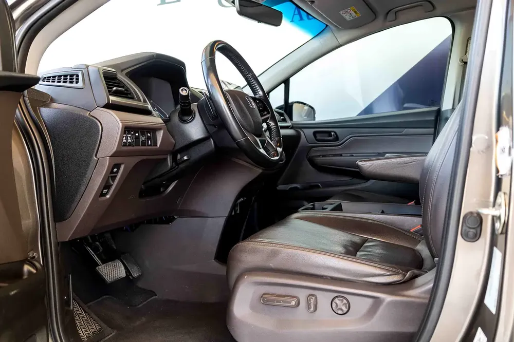 AED 720 Monthly | 2019 Honda Odyssey Touring Elite 3.5L | GCC | Zero Down Payment - Image 8