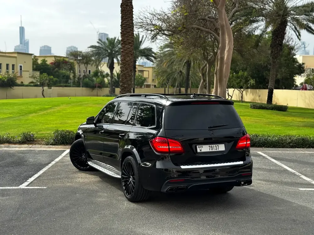 Mercedes-Benz GLS 63 AMG 4MATIC+ 2016 GCC Specs - Full service history - No accidents - mint conditi - Image 6