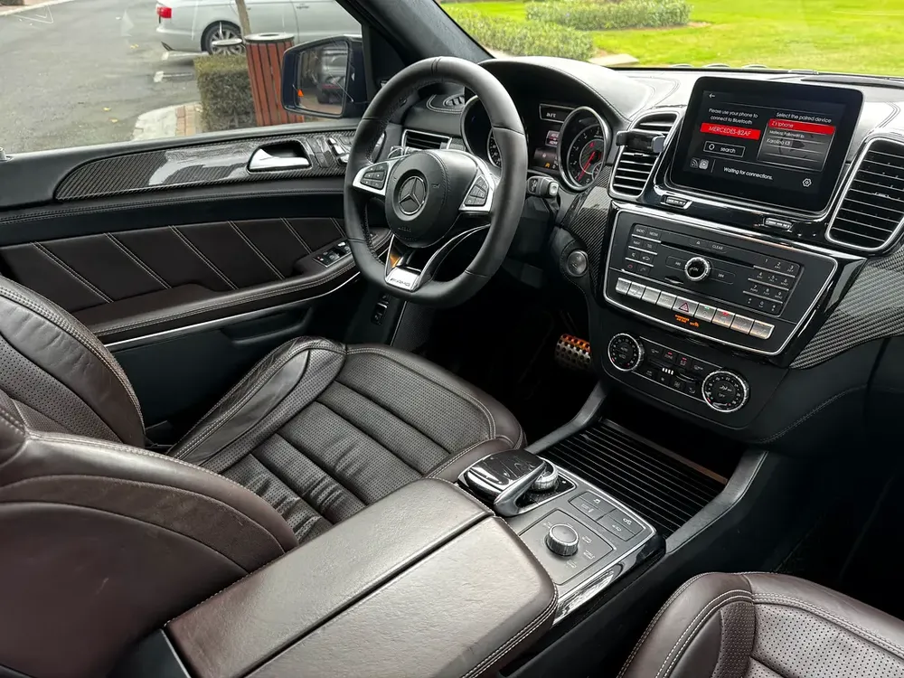 Mercedes-Benz GLS 63 AMG 4MATIC+ 2016 GCC Specs - Full service history - No accidents - mint conditi - Image 7