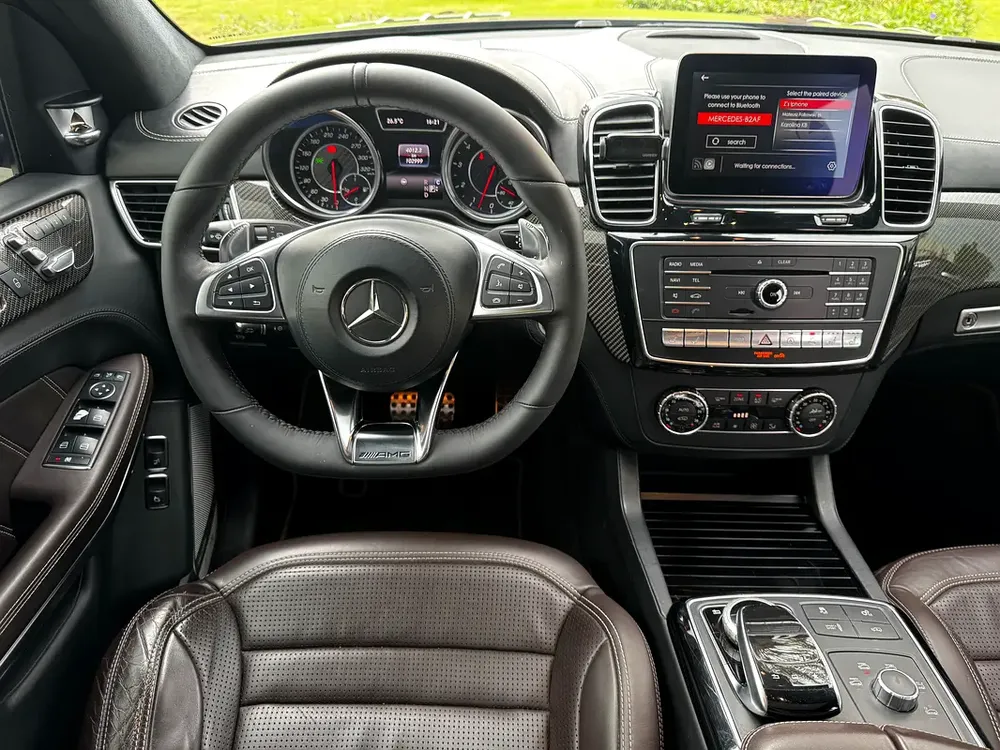 Mercedes-Benz GLS 63 AMG 4MATIC+ 2016 GCC Specs - Full service history - No accidents - mint conditi - Image 8