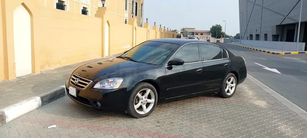 Nissan Altima SE 2005 - American Specs - Reliable Daily Driver - Image 4