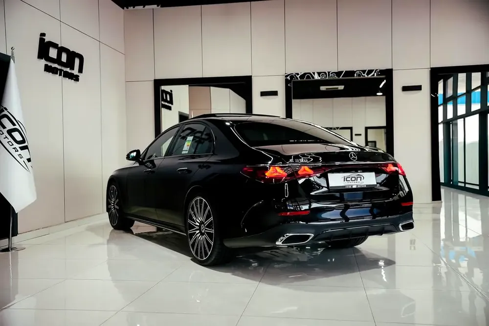 2025 Mercedes-Benz E-Class E 300 4MATIC | GCC Specs | Brand New - Image 18