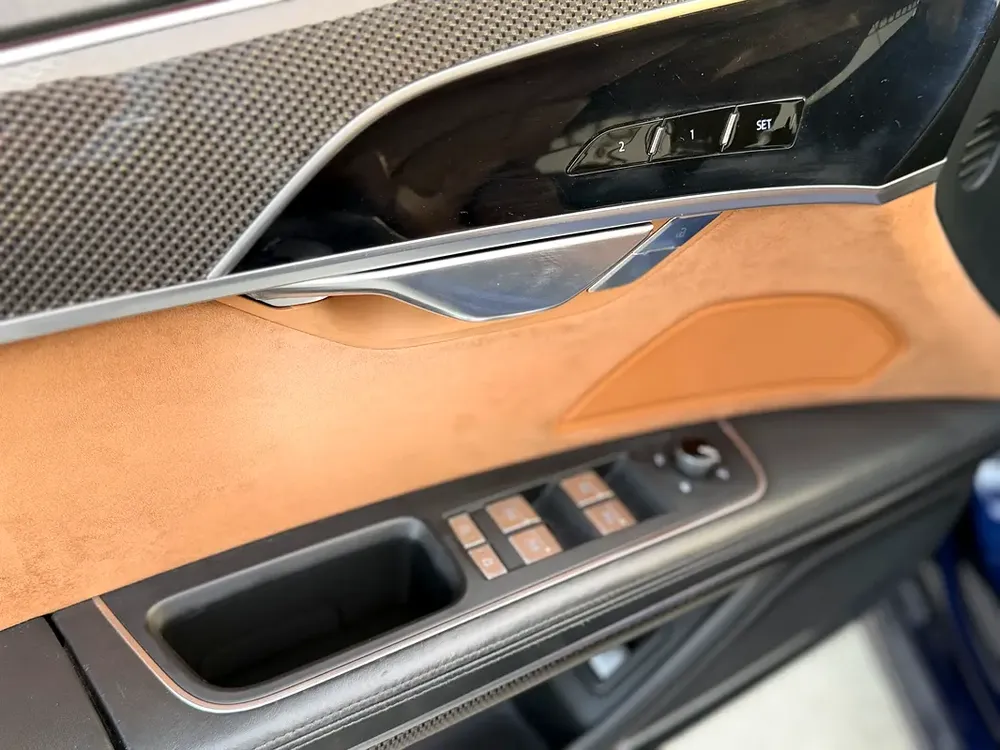 AUDI S8 GCC PERFECT CONDITION NO ACCDINT READY FOR DRIVE - Image 13