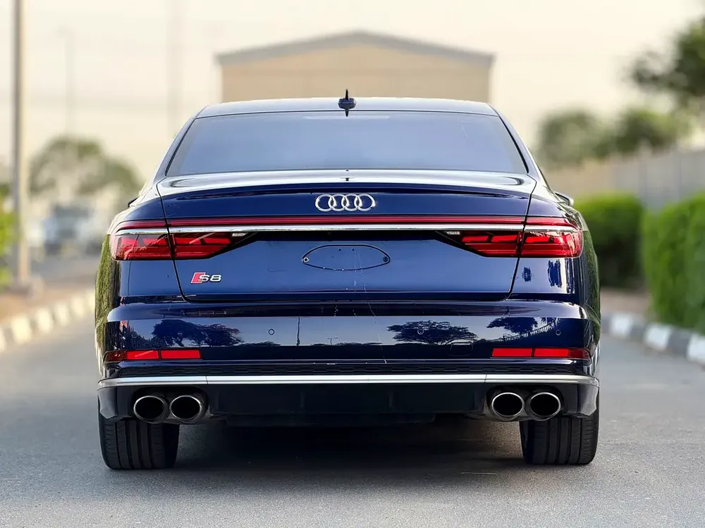AUDI S8 GCC PERFECT CONDITION NO ACCDINT READY FOR DRIVE - Image 6