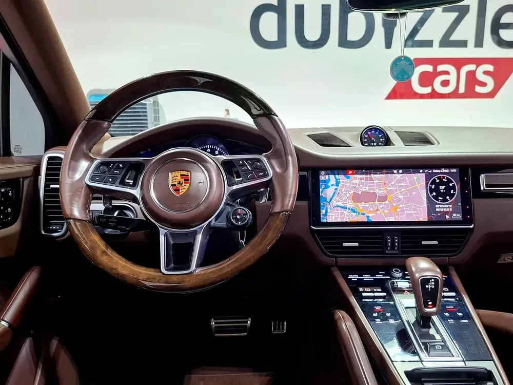 AED 2325/month | 2019 Porsche Cayenne  | GCC Specs | Ref#448484 - Image 10