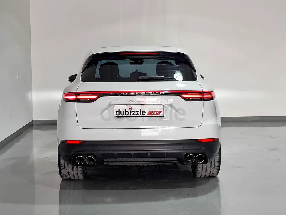 AED 2325/month | 2019 Porsche Cayenne  | GCC Specs | Ref#448484 - Image 7