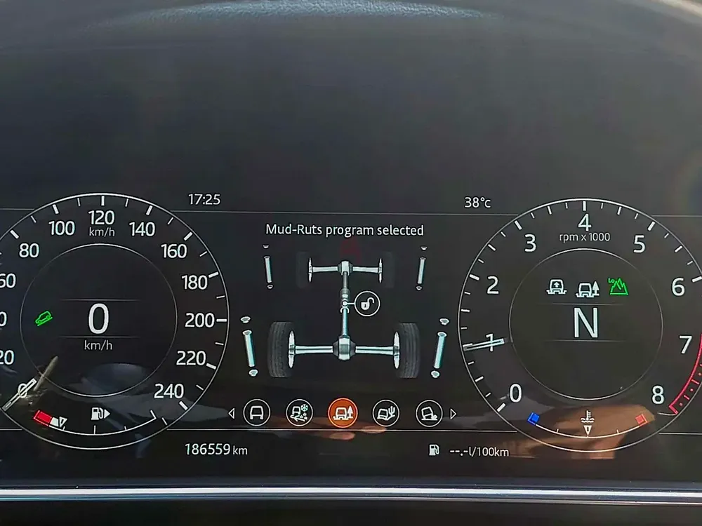 AED 1596/month | 2019 Land Rover Range Rover Vogue HSE | GCC Specs | Ref#471323 - Image 16